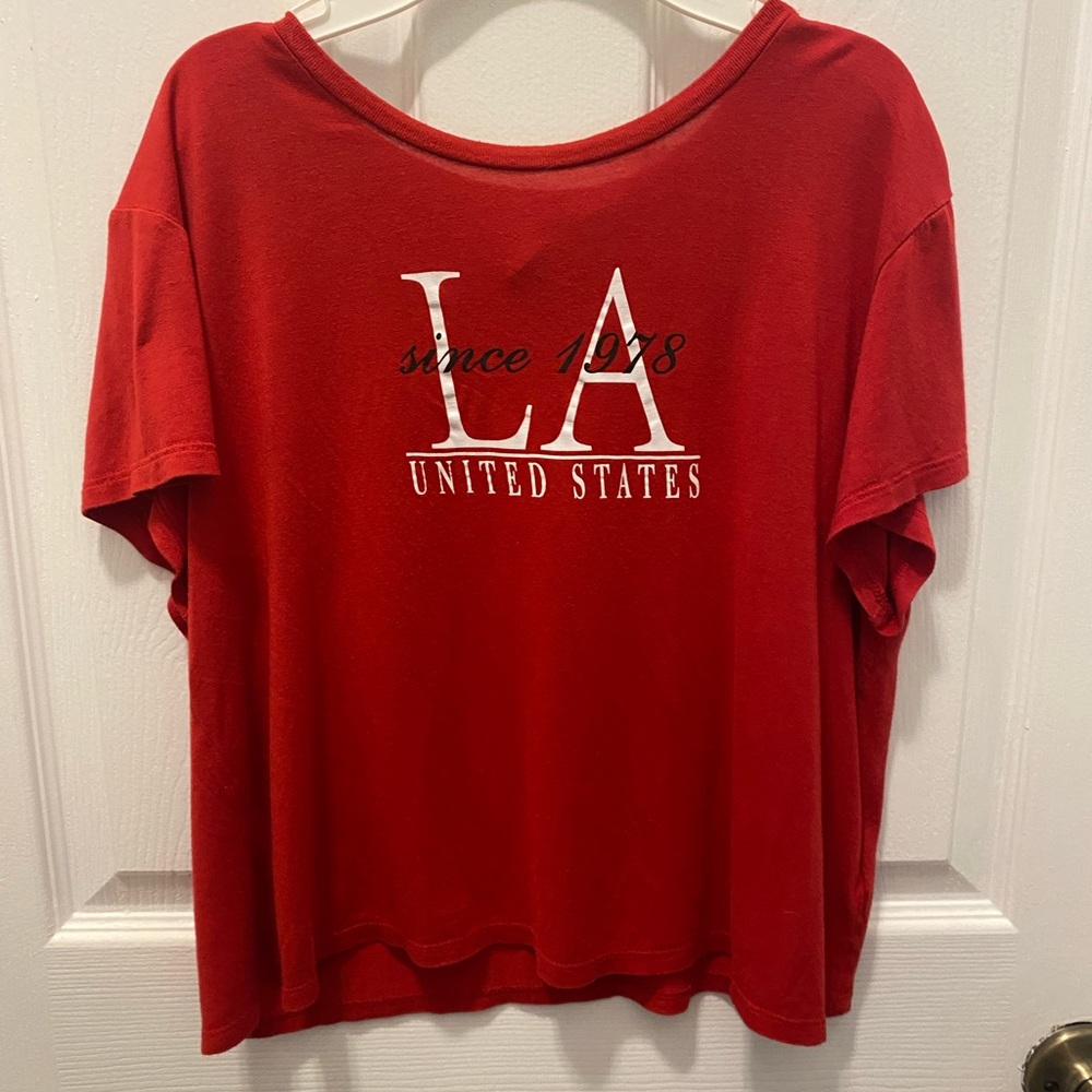 H&M Viscose T-Shirt, Size : Medium